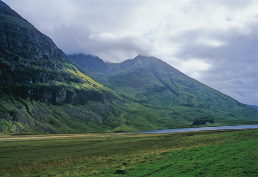 Loch Achtriochtan